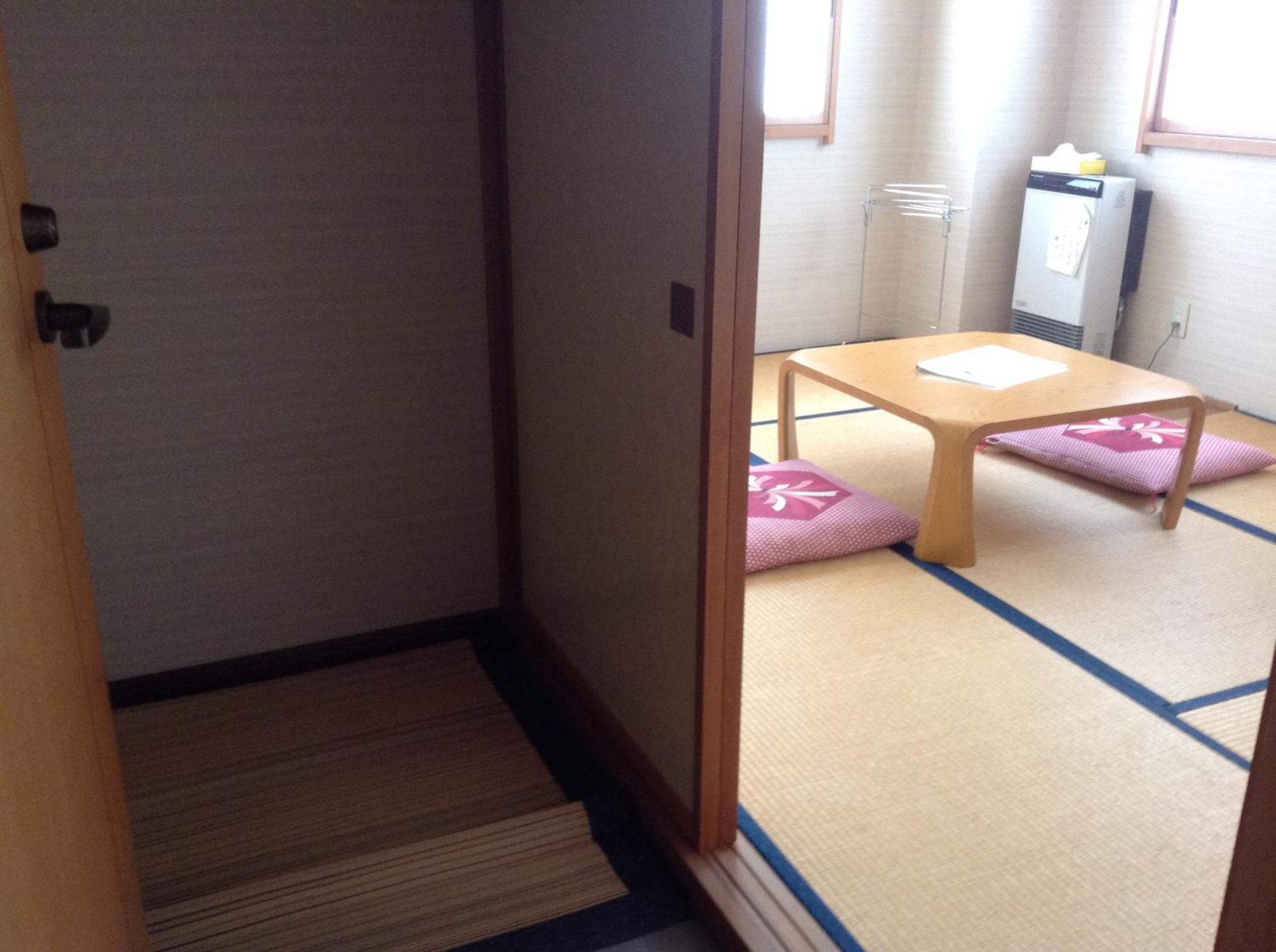 Peanuts House Kumakuma Otel Nozawaonsen Oda fotoğraf